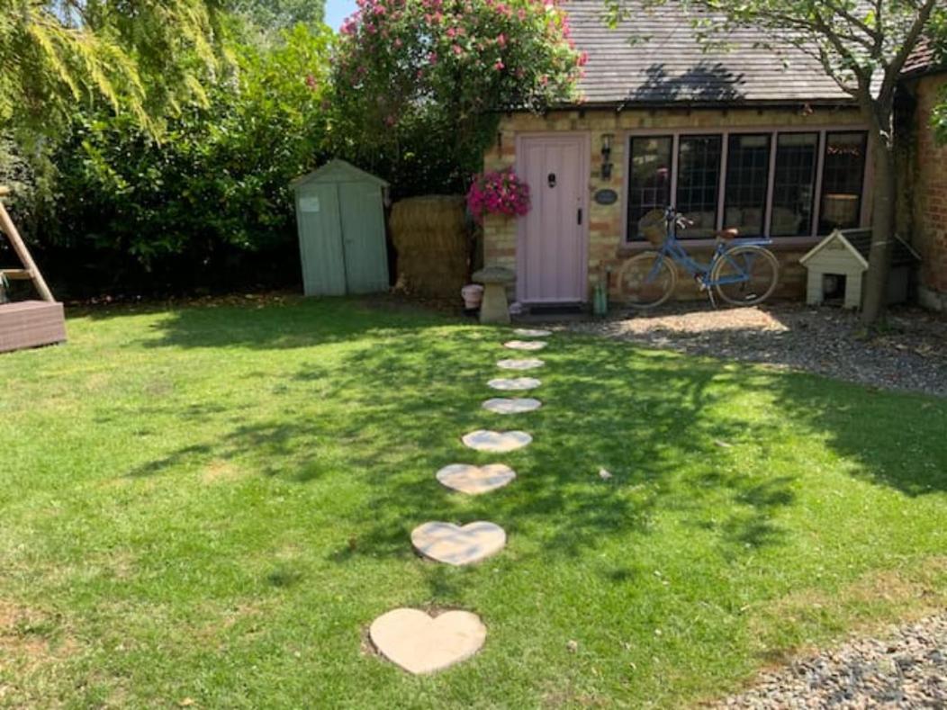Piglet Cottage Pebworth Kültér fotó