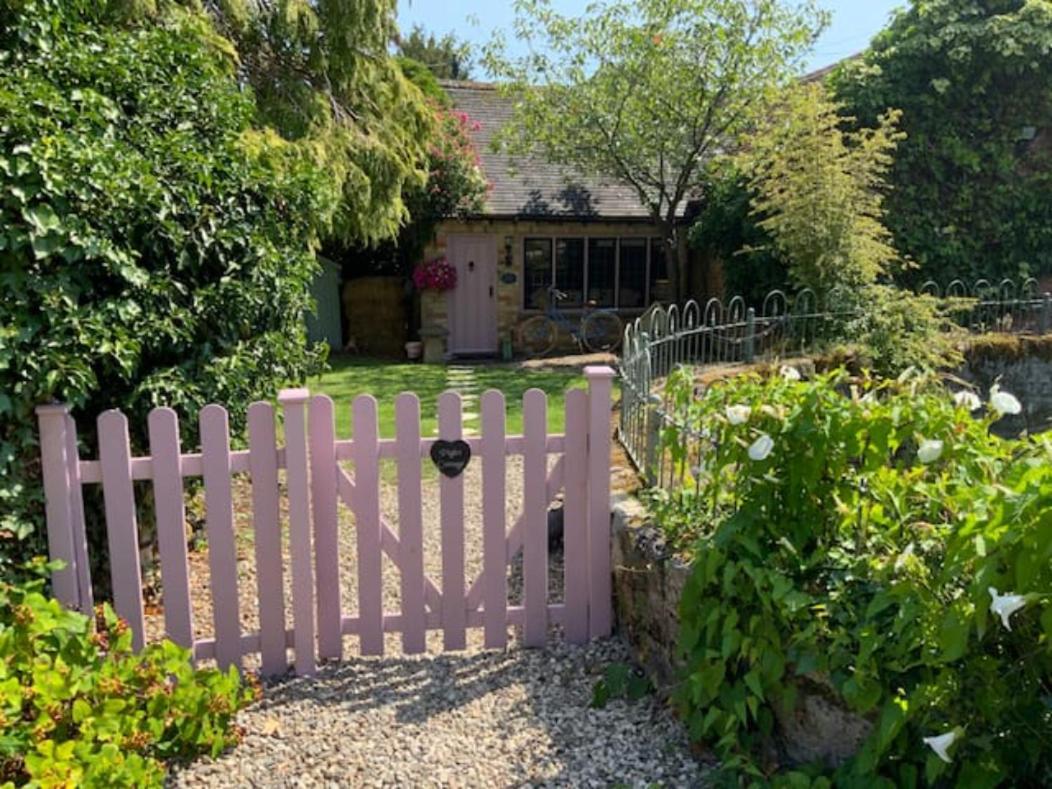 Piglet Cottage Pebworth Kültér fotó